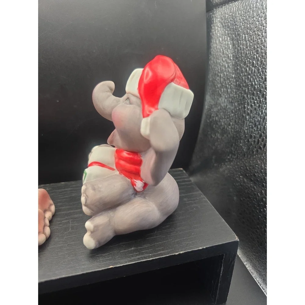Vintage George Good Elephant Christmas Set Of 3  Very Rare Caroling Sleeping